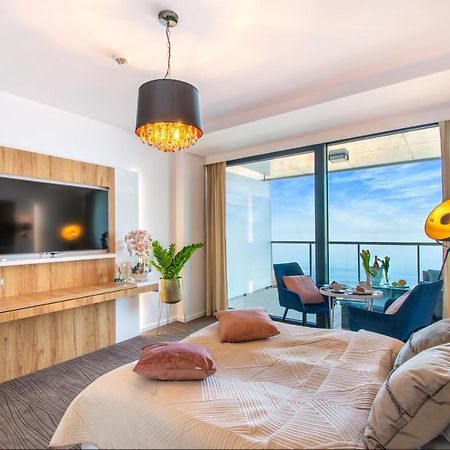North Apartments, Sunsetview 507 โควอบเซก ภายนอก รูปภาพ